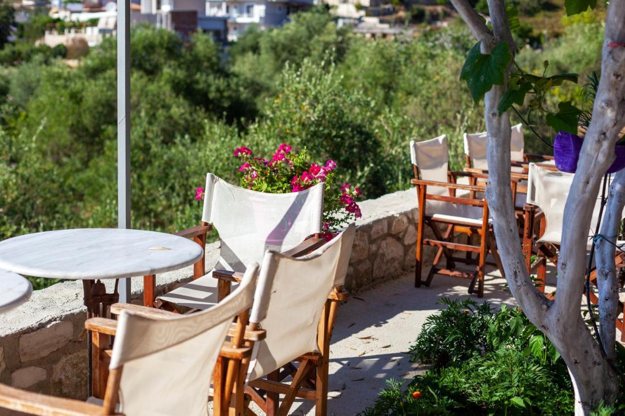 Toni Retzo Rooms Himara Kültér fotó
