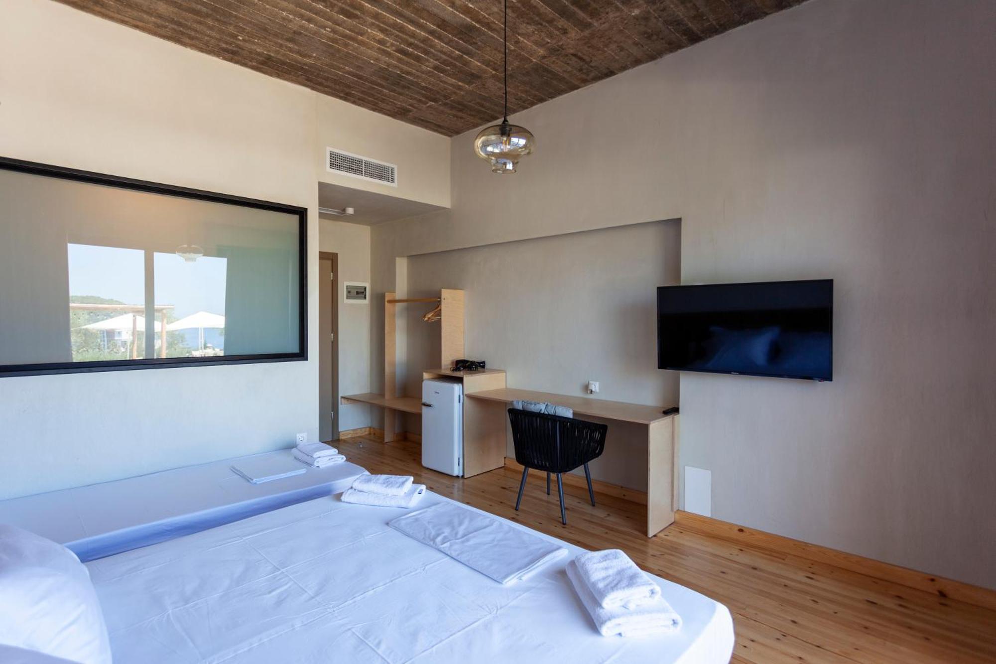 Toni Retzo Rooms Himara Kültér fotó